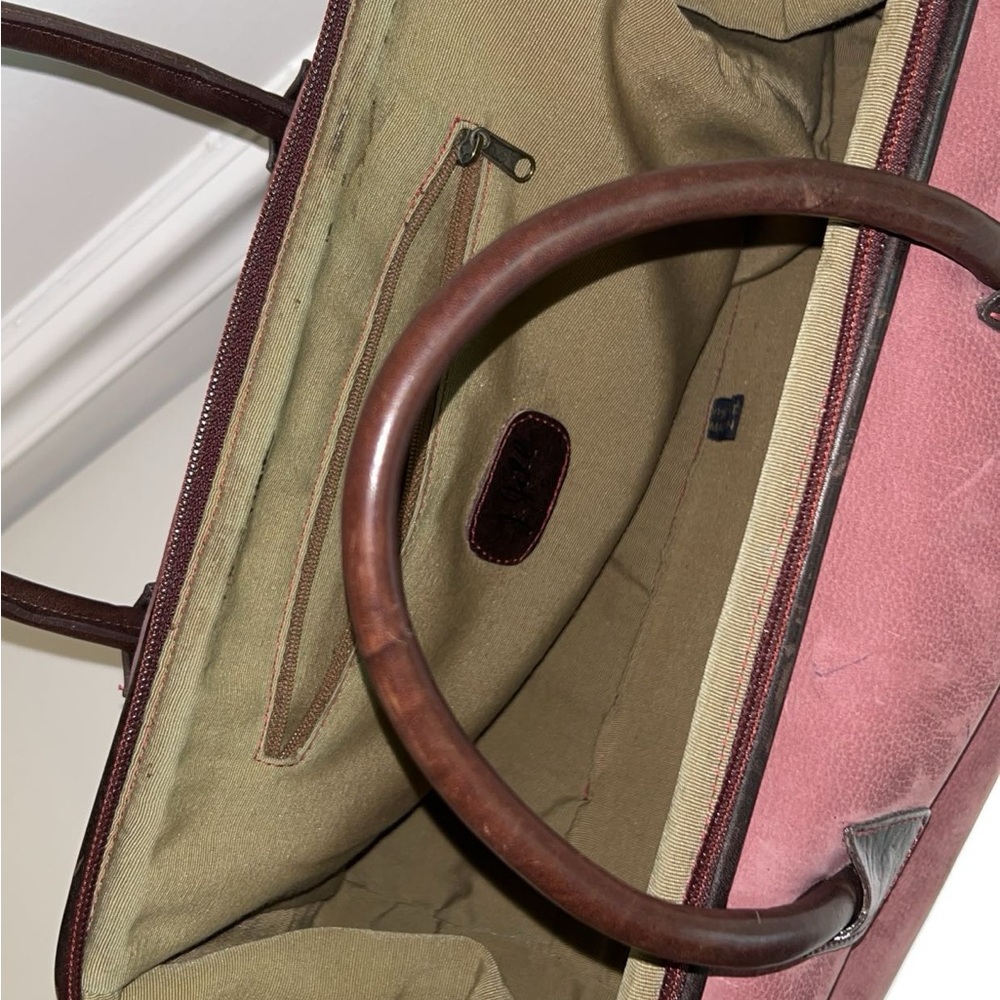 Beautiful J.Jill satchel bag in dusty pink! Great for travel